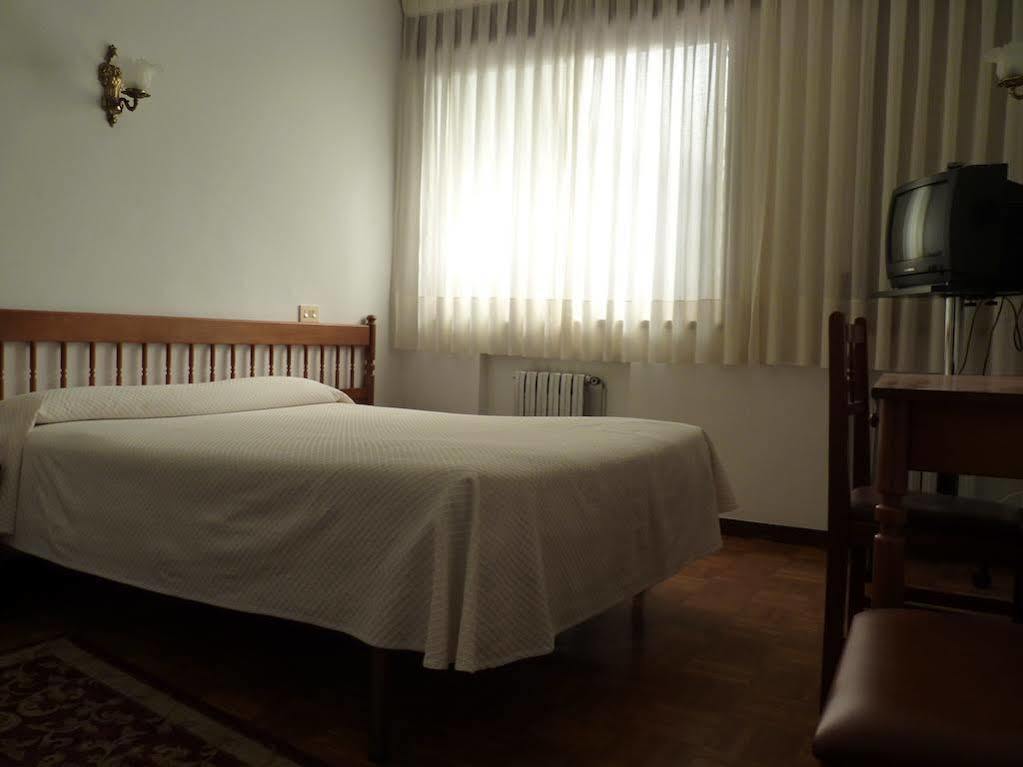 Hotel Espana Lugo Buitenkant foto